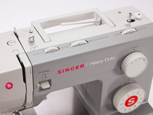 SINGER Heavy Duty 4411