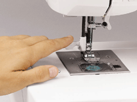 7256-Fashion-Mate-needle-threader