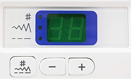 Janome-8077-LCD-screen