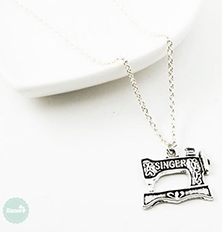 Singer-Sewing-Machine-Necklace